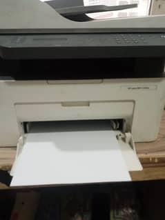 Printer Hp Laser MFP 137fnw 0