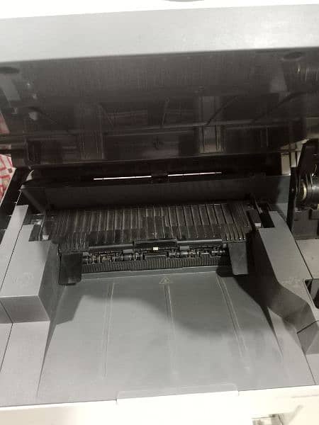 Printer Hp Laser MFP 137fnw 3
