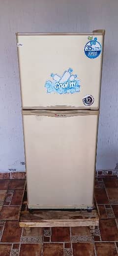 dawlance small size fridge