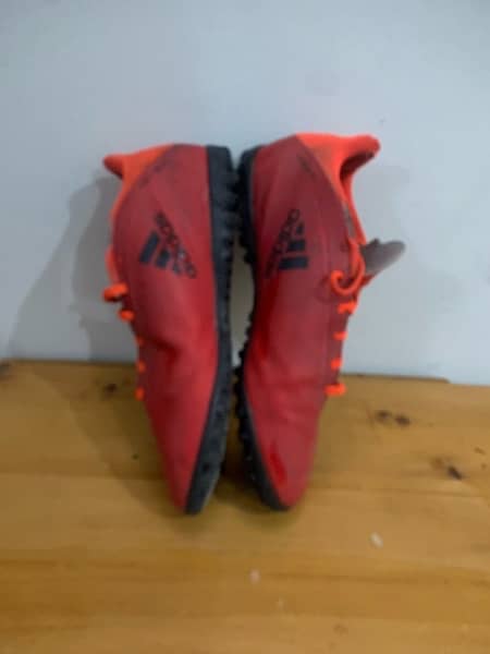 Red Predator X Original Adidas football shoes 1
