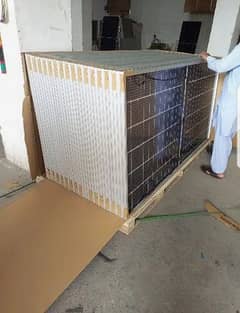 585 watt orignal cnadian solar panel