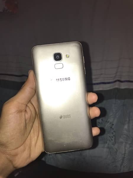 Samsung Galaxy J6 2018 with box 1