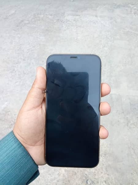 I phone 12 pro max /128gb 4