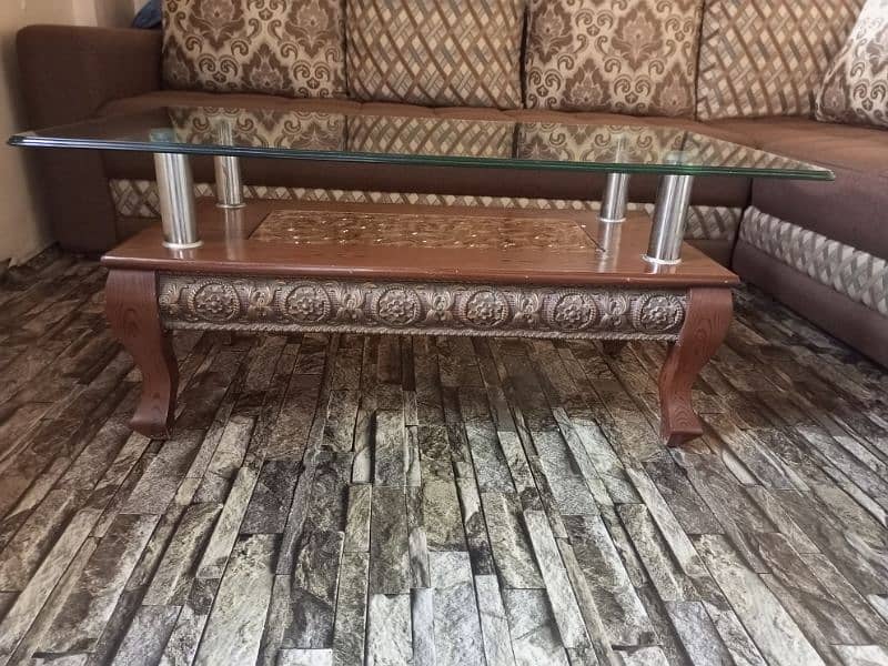 L shape Sofa and center table 6