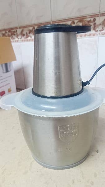 3 litre chopper excellent condition price nigotiable urgent sale 0