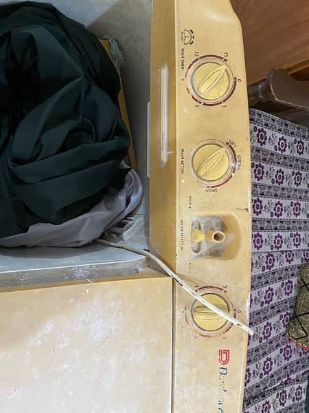 Washing machine and dryer (Dawlance) 2
