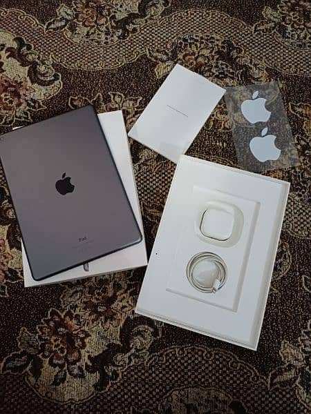 IPAD (9 Generation) Wi-Fi 64GB Space 0