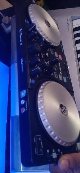 I dance DJ machine 2