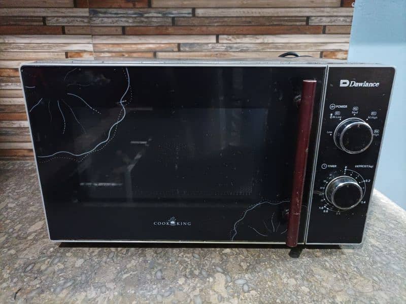 Dawlance microwave oven 0