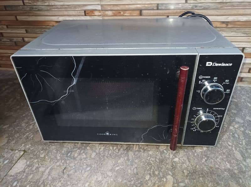 Dawlance microwave oven 7