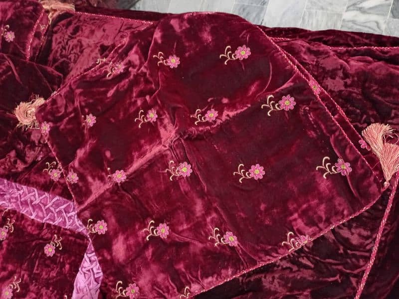 Velvet Quilted Bedsheet 0