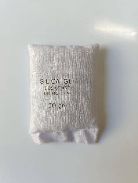 Silica Gel moisture absorber 2