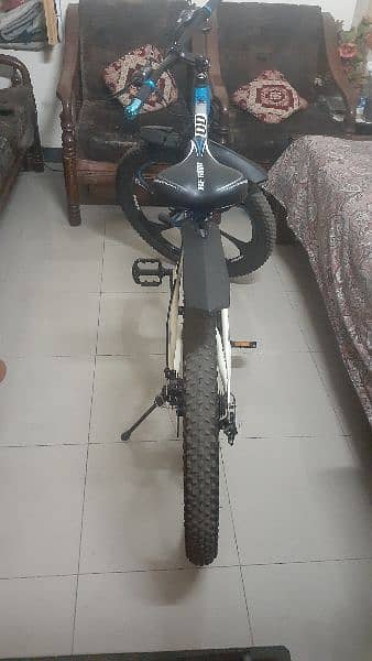 cycle brand new 4