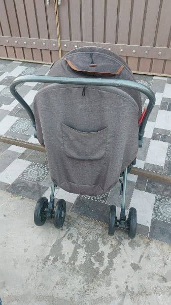 Baby pram for sale 1 year use new condition 2