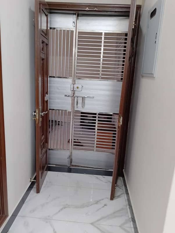 10 Marla Flat For Sale In Northern Bypass 0