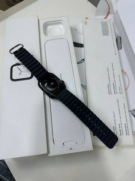 Apple watch series 4 stainless steel 3