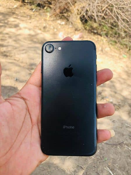 Apple iphone for sale for contact 03078569640 + 03415864086 3