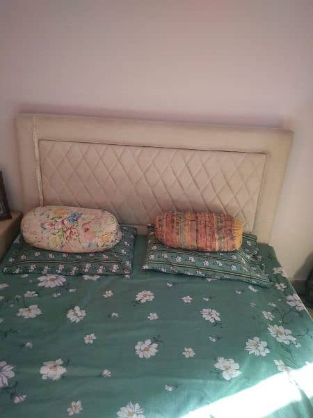 poshish bed for sale 2