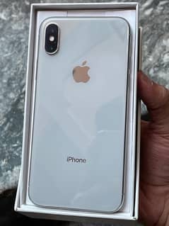 Iphone X 64gb PTA Approved with Box and Charger 0