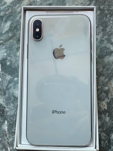 Iphone X 64gb PTA Approved with Box and Charger 7
