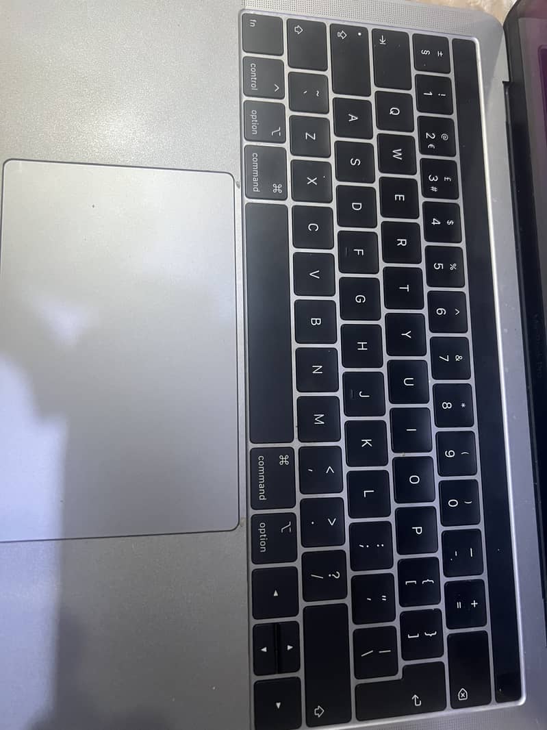 Macbook pro 2019 model 3