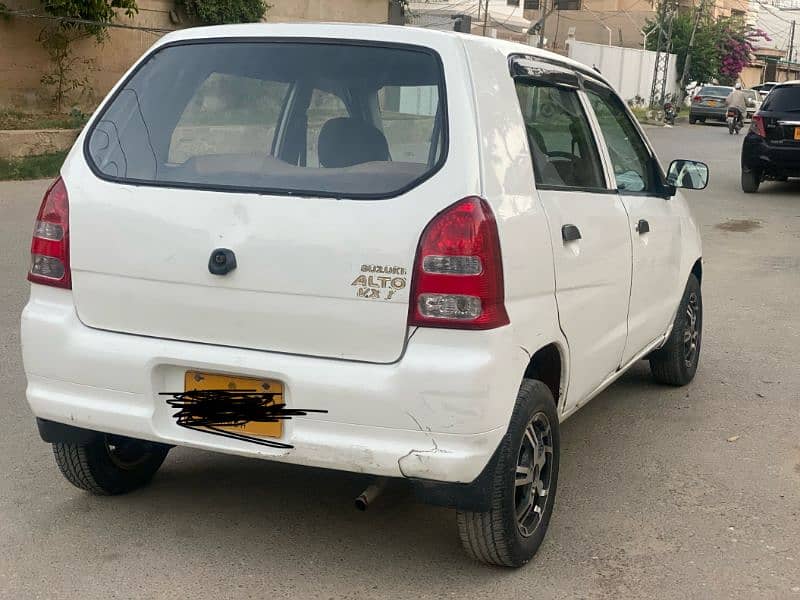 Suzuki Alto 2011 4