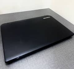 Toshiba satellite 16' Laptop 0