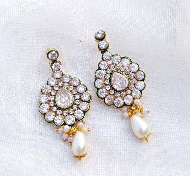 Earrings and bindia set with meena And Free Home Delivery 1