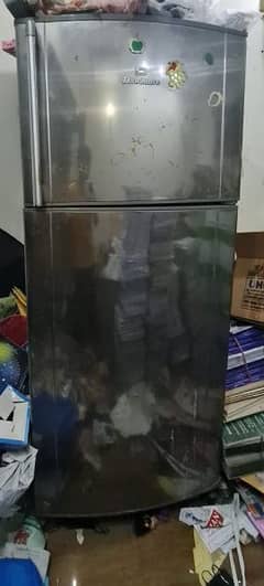 fridge in good condition big size