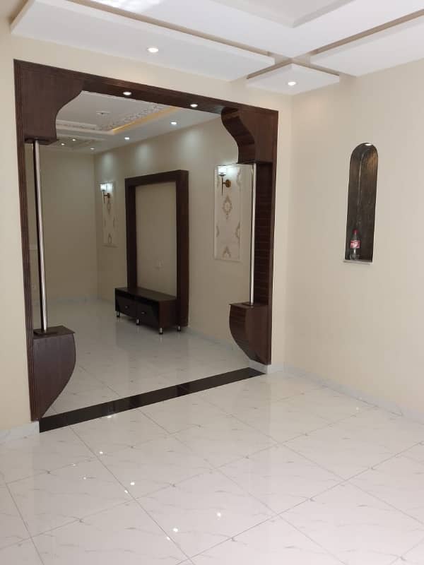 5 Marla Office For Rent In Johar Town 1