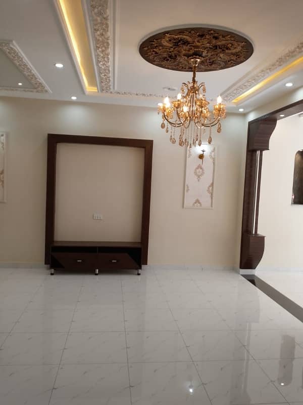 5 Marla Office For Rent In Johar Town 20