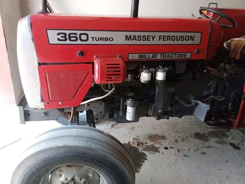 Tractor 360 Massey Ferguson 10