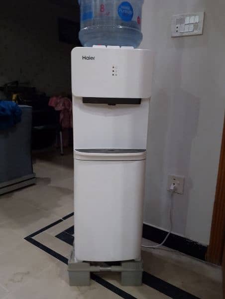 water dispenser 1