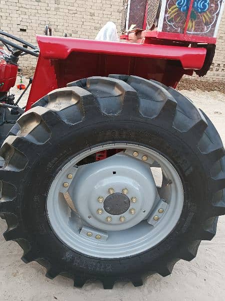 Tractor 260 Massey Ferguson 4