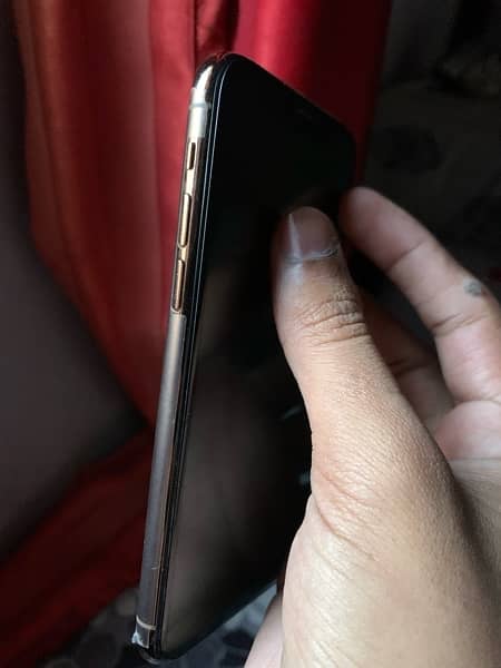 iphone 11 pro dual approve with box exchange possible 2