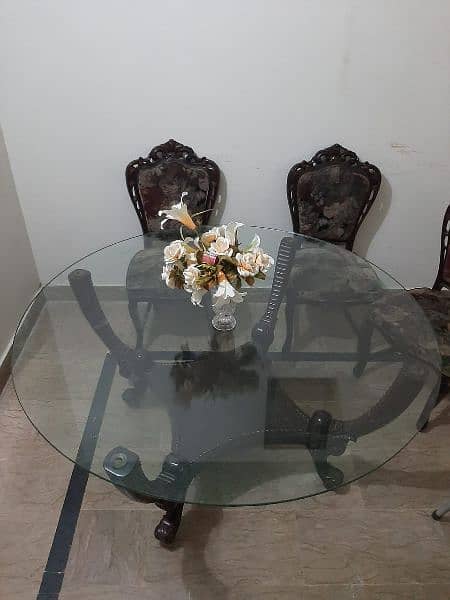 Dining Table 6 seater for sale 1