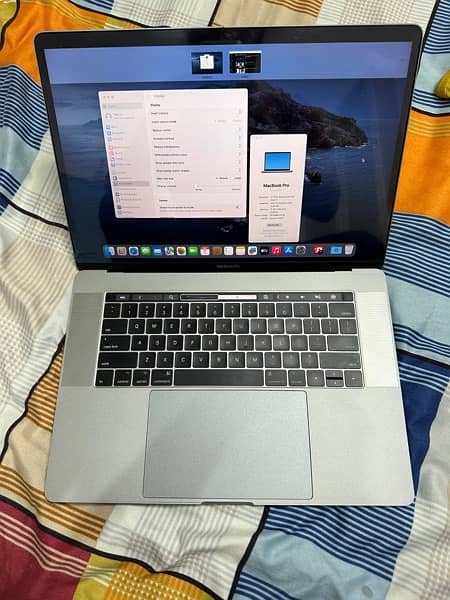 MacBook Pro 2017 Core i7 15 Inch Touch Bar 1 TB 1