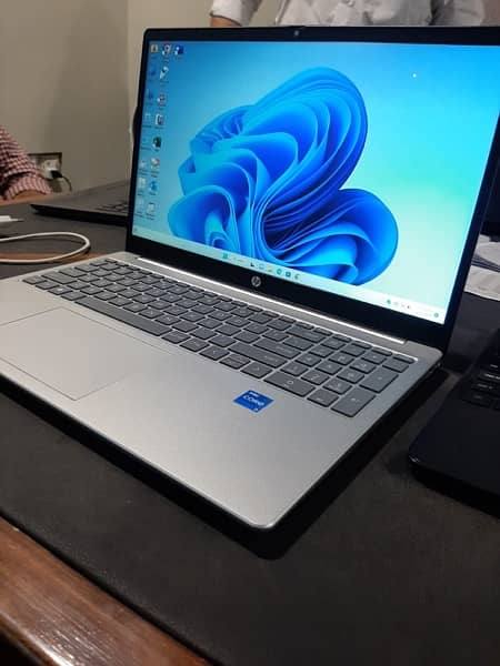 HP pro book laptop 3