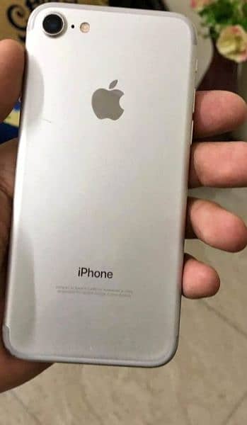 iphone7 32GB 0