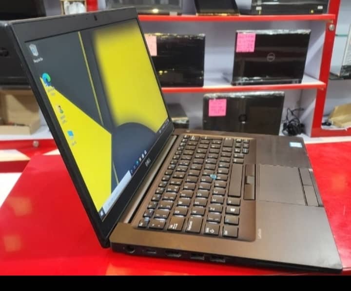 DELL LATITUDE 7480 CORE i5 GEN. 7th 8GB DDR4 RAM 256GB SSD TOUCH SCREEN 8