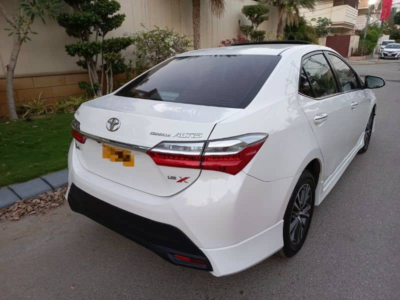 Toyota Altis Grande 2021 1