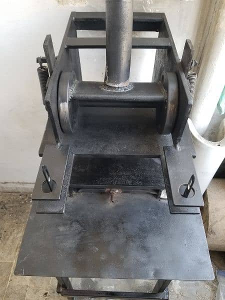 Slipper Macking Machine 7