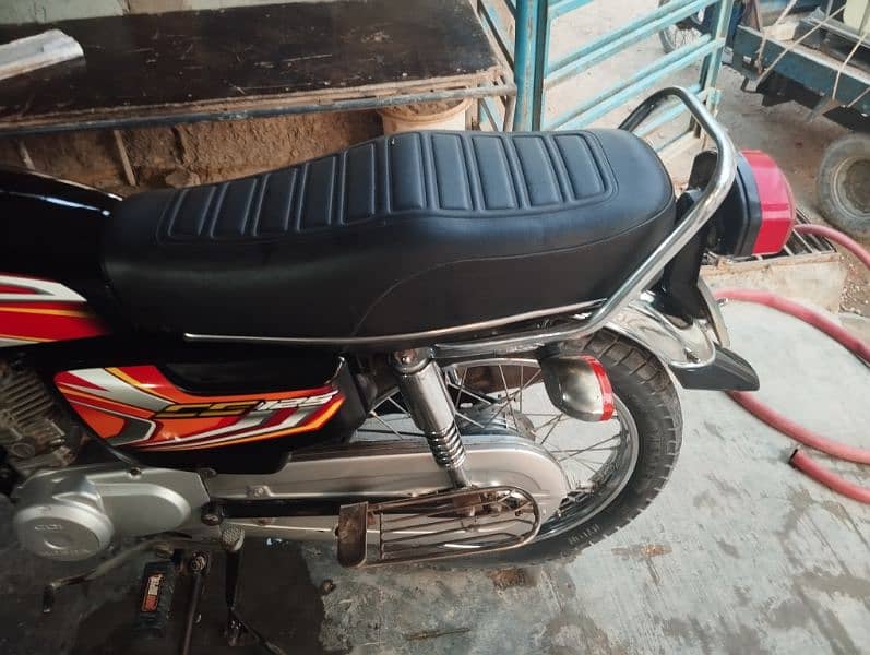 Honda 125 2022 8