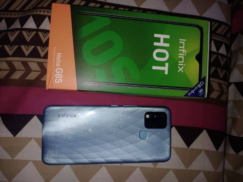 infinix hot10s 6/128 10/10 condition with box and all accessories pta 0