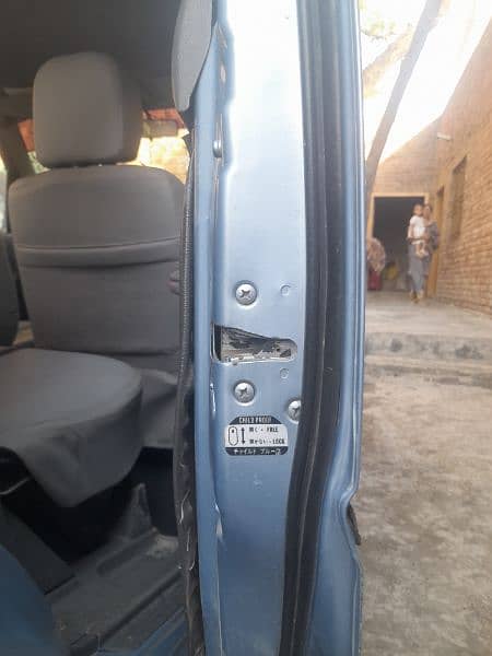 Suzuki Wagon R 2013 7