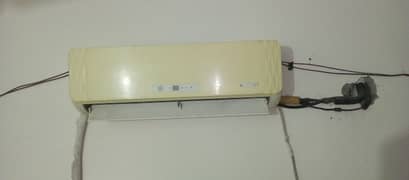 1 ton Orient Ac for sell