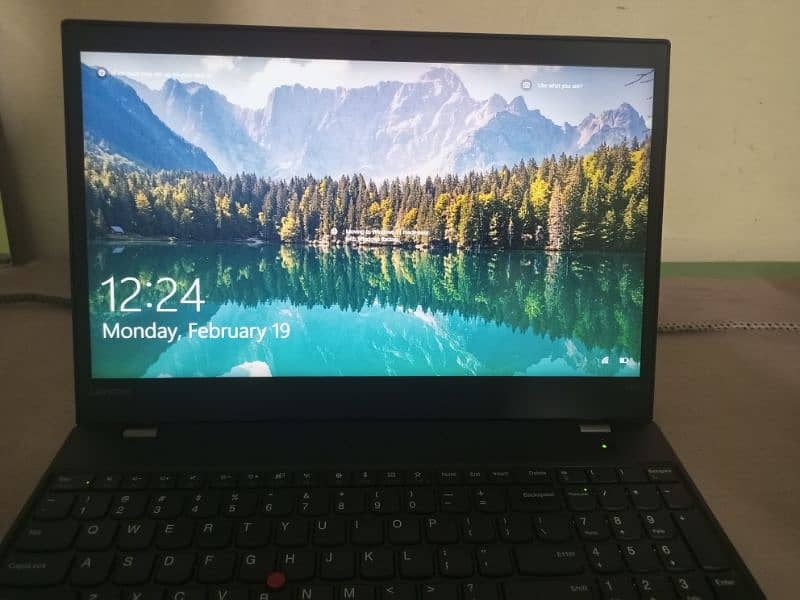 Lenovo Thinkpad T570 Core i5 Generation 6th || 15.6" with NumPad 10