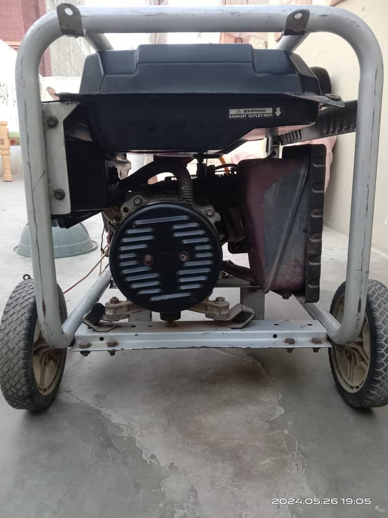 3 kva Generator with a fresh engine condition used just only 4 months 4