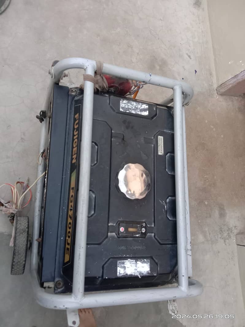 3 kva Generator with a fresh engine condition used just only 4 months 9