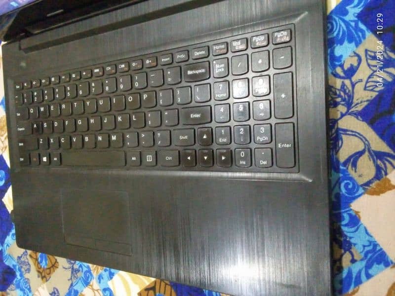 Laptop for sale in lowest price 4